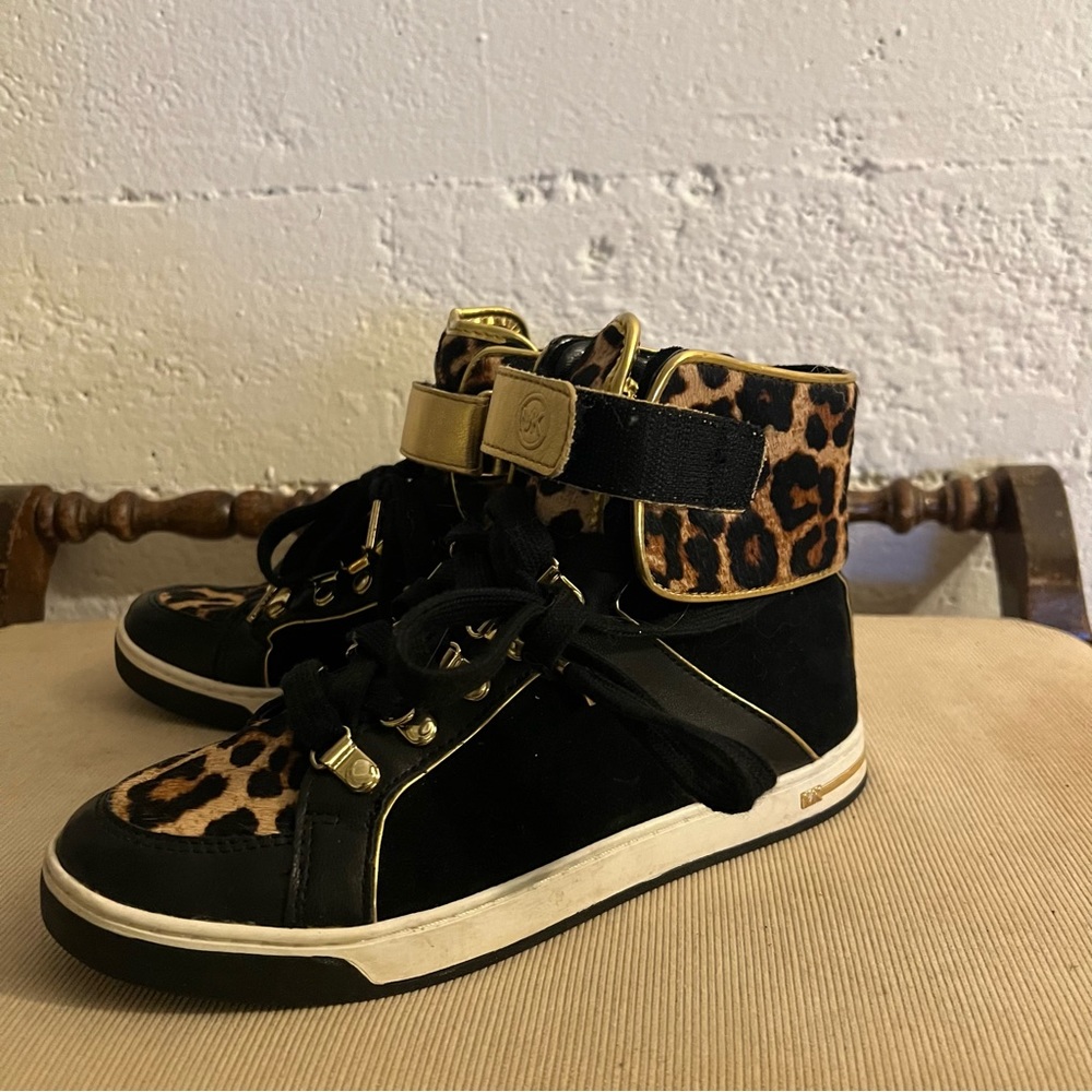 Michael Kors 7 LEOPARD AND BLACK LEATHER HIGH TOP SNEAKERS - Picture 4 of 6